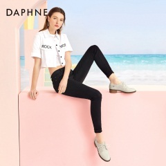 Daphne/达芙妮2020春休闲鞋女英伦牛津鞋牛皮革圆头深口木纹跟鞋