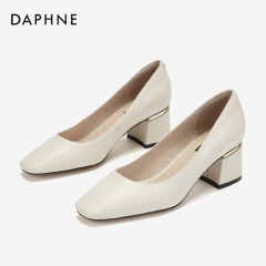 Daphne/达芙妮2020春单鞋新品头层羊皮方头女鞋猪皮内里方跟单鞋