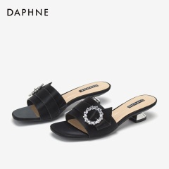 Daphne/达芙妮2020夏季新款女鞋酒杯跟夹趾一字拖鞋日常休闲凉鞋