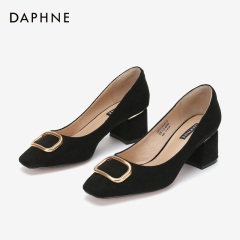 Daphne/达芙妮2020新款春单中年女鞋妈妈鞋粗跟饰扣单鞋绒面女鞋