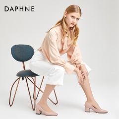 Daphne/达芙妮2020春单鞋新品头层羊皮方头女鞋猪皮内里方跟单鞋