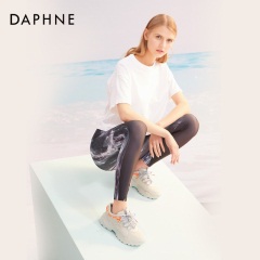 Daphne/达芙妮2020春ins潮老爹鞋女耀眼荧光条厚底高跟运动智熏鞋