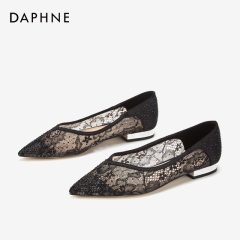 Daphne/达芙妮2020春新品蕾丝尖头鞋女闪耀钻饰舒适低跟时装单鞋