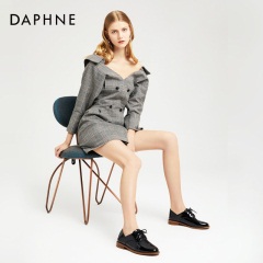 Daphne/达芙妮2020年春英伦小皮鞋女学院风休闲鞋平底圆头牛津鞋