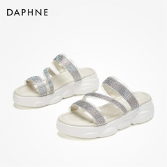 Daphne/达芙妮夏精致水钻厚底运动凉拖女时尚外穿拖鞋套脚拖