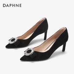 Daphne/达芙妮2020春浅口单鞋猪皮内里宴会鞋闪耀钻扣婚鞋高跟鞋