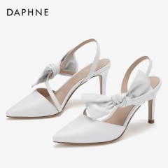 Daphne/达芙妮春秋新款创意时尚细带后空结饰性感细高跟鞋女