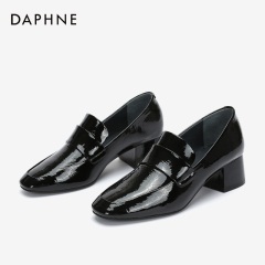 Daphne/达芙妮2020春高跟乐福鞋女粗跟OL职场简约风摩登亮面单鞋