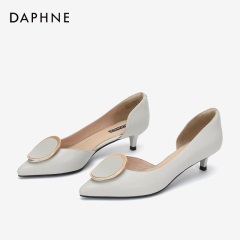 Daphne/达芙妮2020侧空猫跟单鞋女圆扣侧空尖头鞋优雅气质单鞋