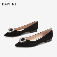 Daphne/达芙妮2020春平底鞋女单鞋猪皮内里闪耀钻饰时装鞋尖头鞋