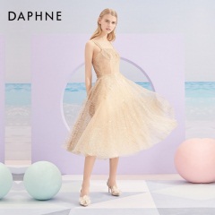 Daphne/达芙妮2020春新款网纱饰花时装鞋性感浅口女单鞋